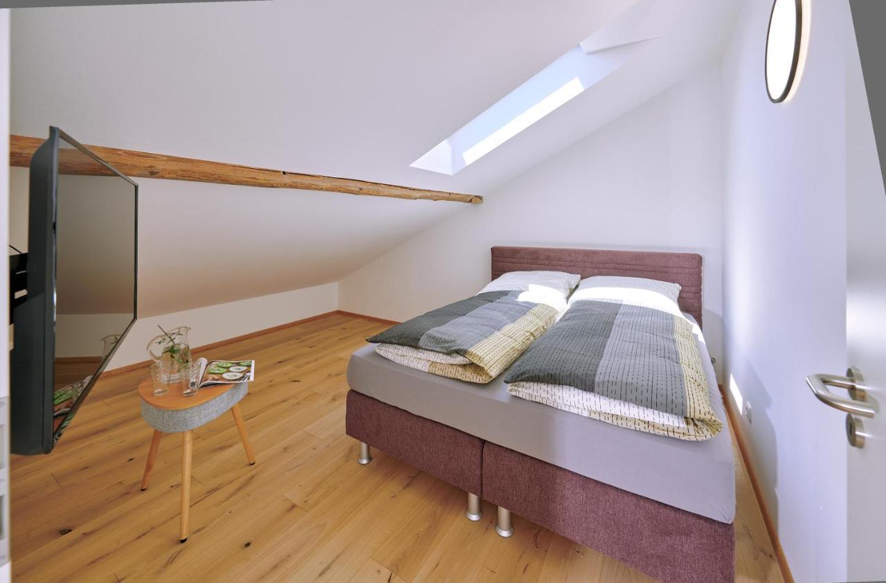 Ferienwohnung Tittmoning Zwischen Salzburg Und Burghausen ภายนอก รูปภาพ