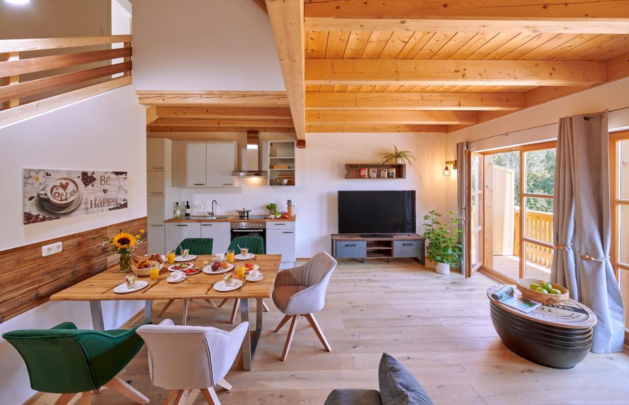 Ferienwohnung Tittmoning Zwischen Salzburg Und Burghausen ภายนอก รูปภาพ